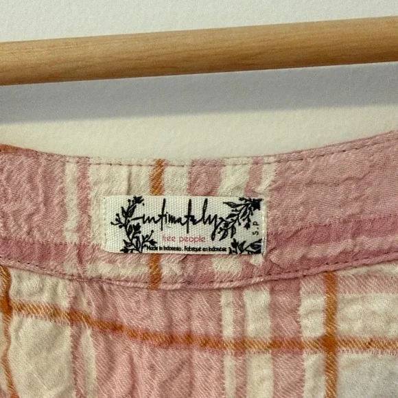 Free People Plaid Pink Women's Top Tunic size small oversized Bubble sleeve - Picture 2 of 5